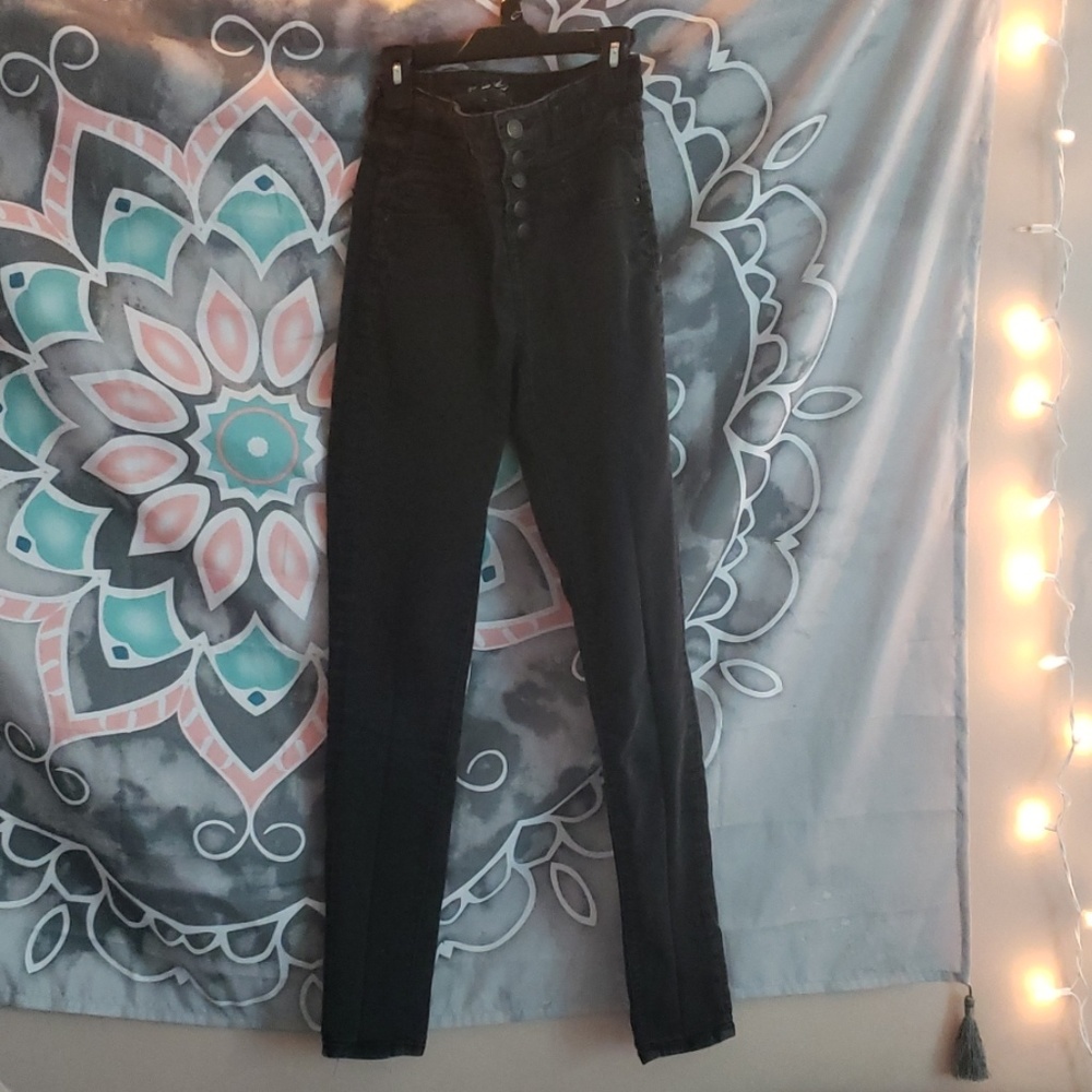 High waisted black aeropostale jeans